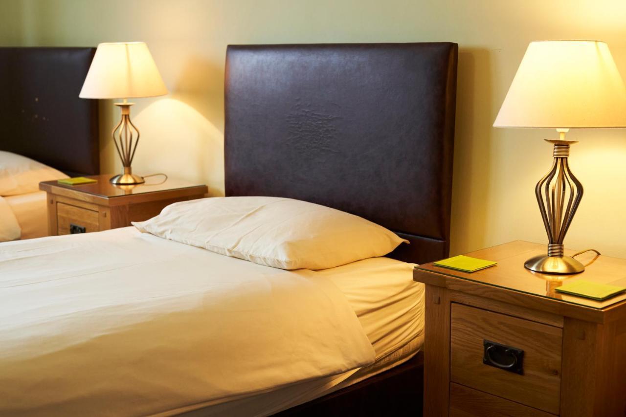 The New Inn Hotel Стратфорд-апон-Эйвон Экстерьер фото